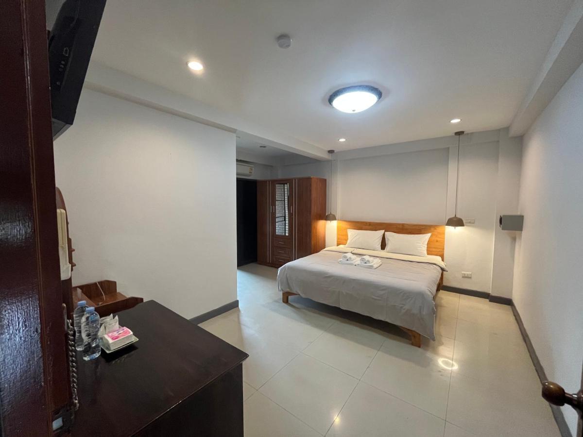 Tjr Boutique Hotel Τσιάνγκ Μάι Εξωτερικό φωτογραφία